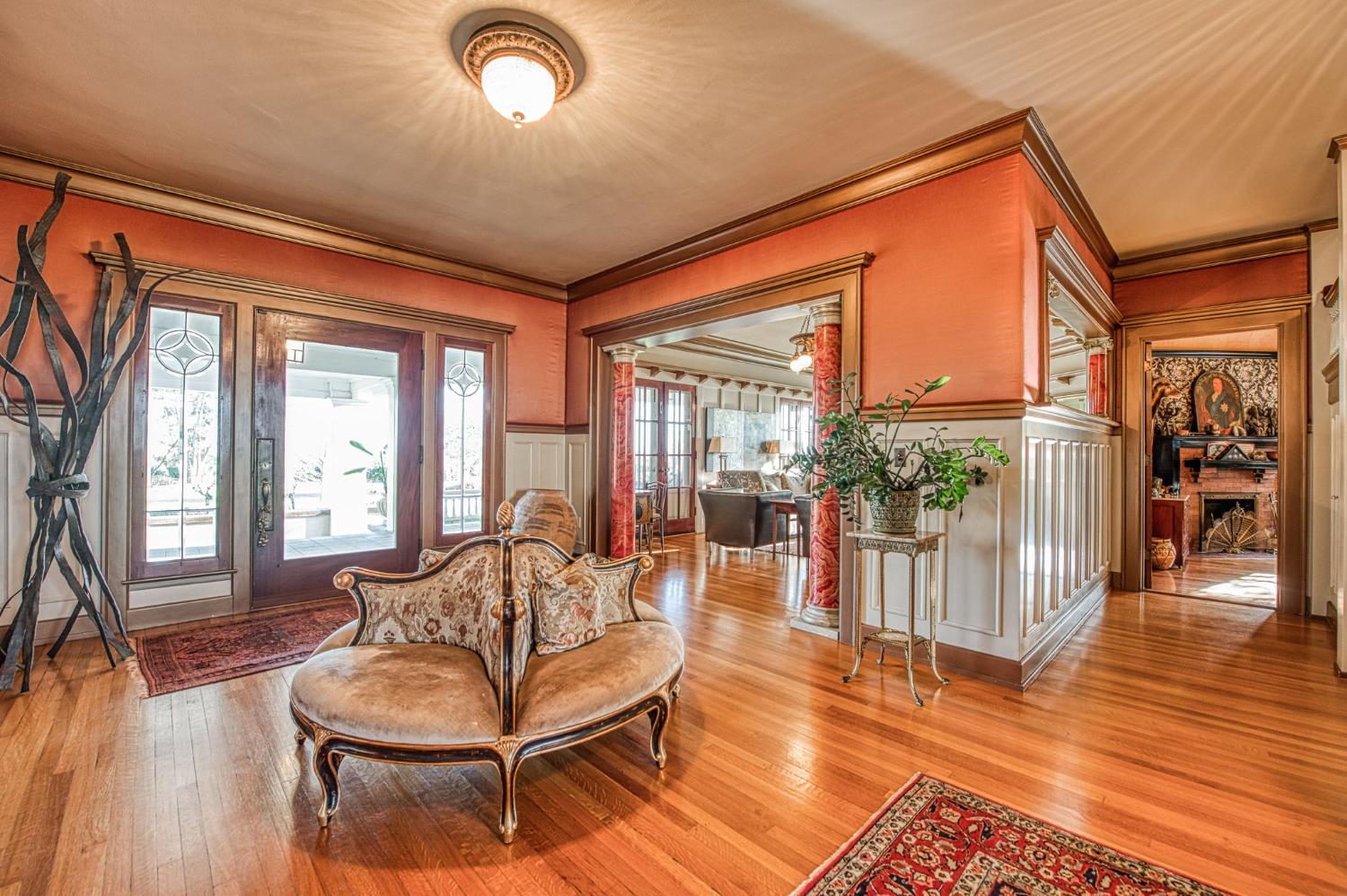 9486 East Lincoln Avenue Del Rey, CA 93616 - Photo 72 of 77 a living room with furniture floor to ceiling window and wooden floor