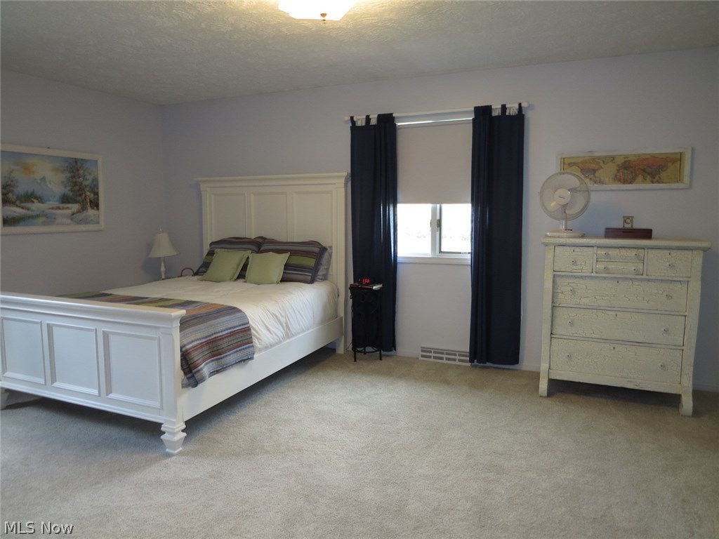 2371 Ridgewood Road Medina, OH 44256 - Photo 8 of 35 Gallery Image 8