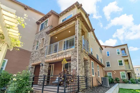 $1,300,000 | 614 Willow Bnd Court, San Jose, CA 95123
