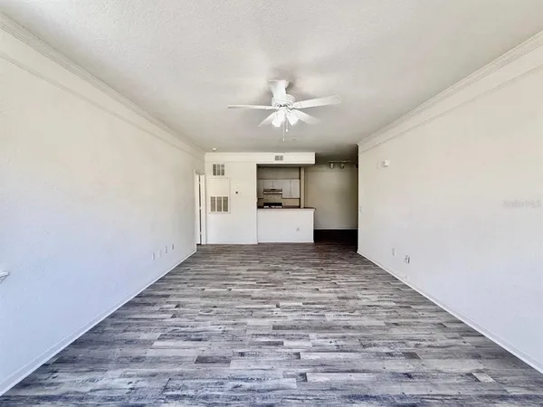 $1,450 | 17106 Carrington Park Drive, Unit 605, Tampa, FL 33647