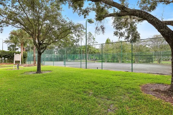 $1,450 | 17106 Carrington Park Drive, Unit 605, Tampa, FL 33647
