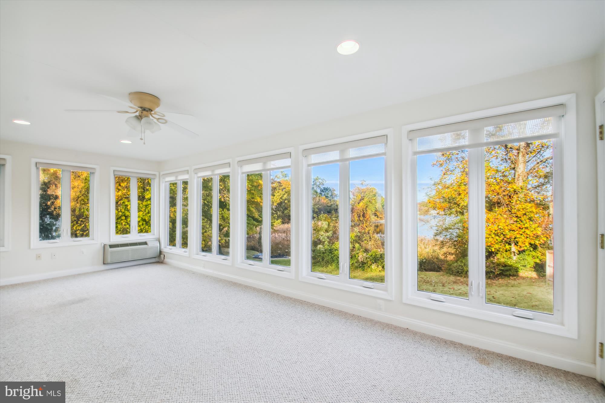 308 Granada Road Pasadena, MD 21122 - Photo 3 of 68 Sun Room
