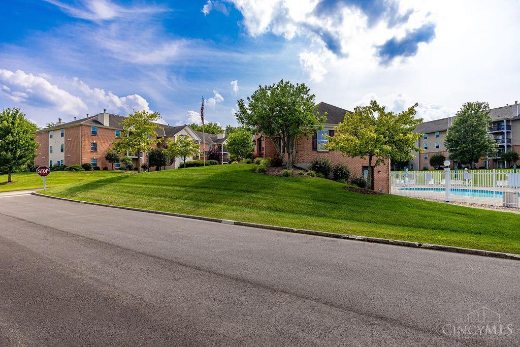 4350 Regency Ridge Court, Unit 208 Cincinnati, OH 45248 - Photo 55 of 56 Gallery Image 55
