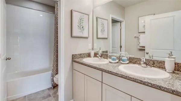 $511,740 | 36207 Hillridge Trail, Zephyrhills, FL 33541
