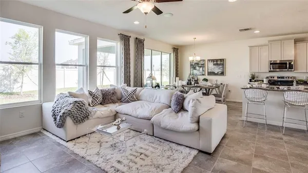 $511,740 | 36207 Hillridge Trail, Zephyrhills, FL 33541