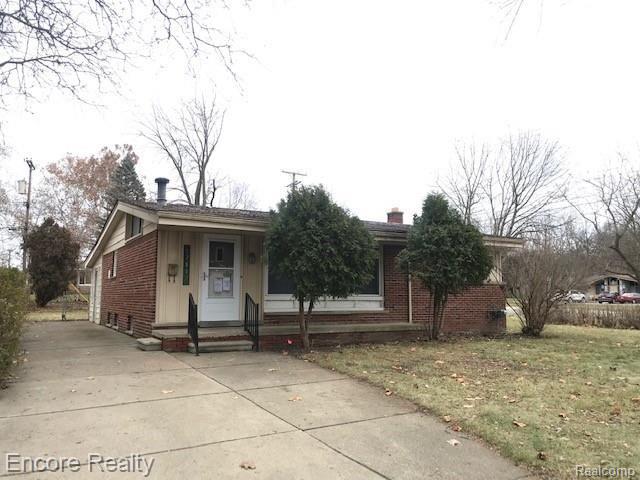 17112 Rougeway Street Livonia, MI 48152 - Photo 3 of 21