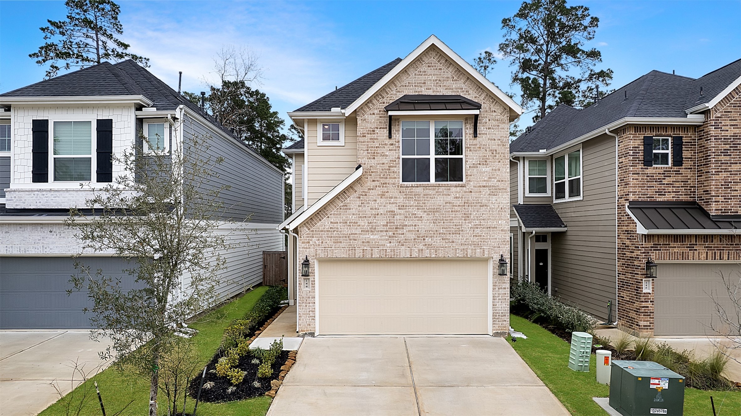144 Red Cascade has 3 bedrooms and 2 1/2 bathrooms in The Woodlands Hills.