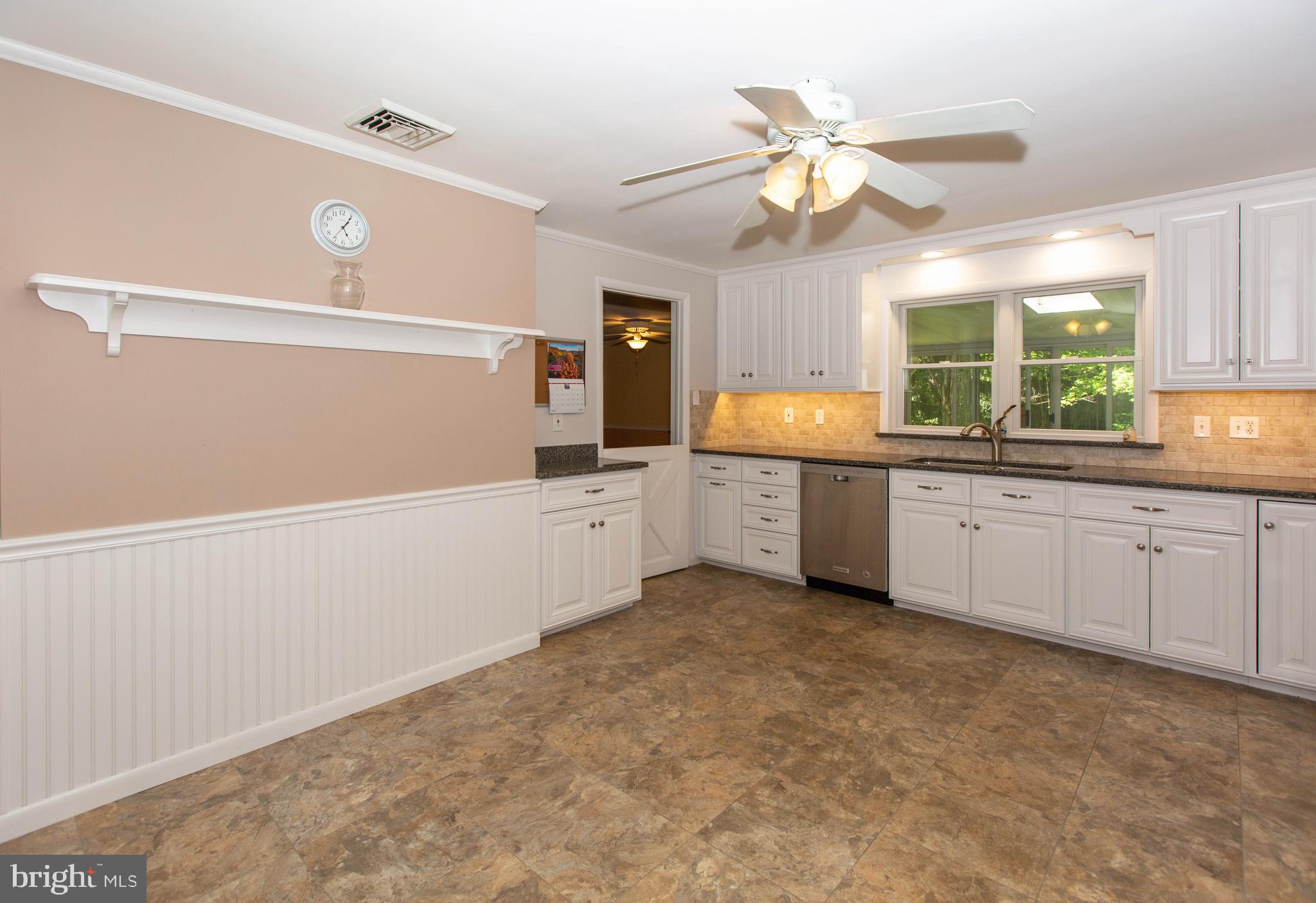 2980 Township Line Road Eagleville, PA 19403 - Photo 22 of 51 1 year old Custom Kitchen