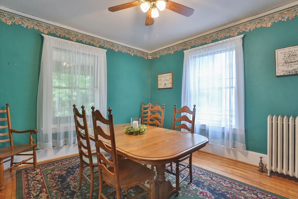 4 Trowbridge Road Worcester, MA 01609 - Photo 11 of 25