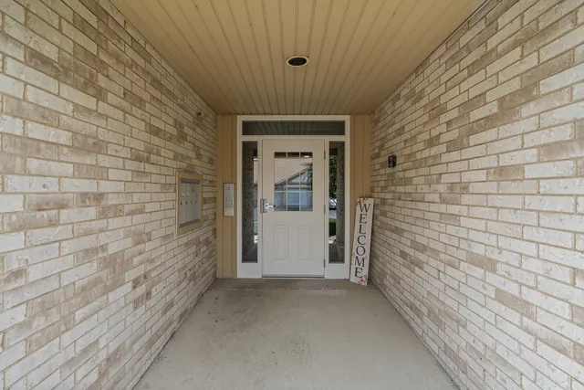 $247,900 | 18431 Pine Cone Drive, Unit 1, Tinley Park, IL 60477