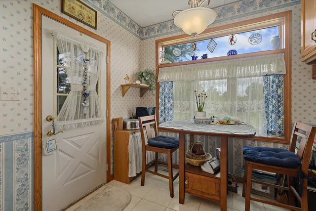 $247,900 | 18431 Pine Cone Drive, Unit 1, Tinley Park, IL 60477