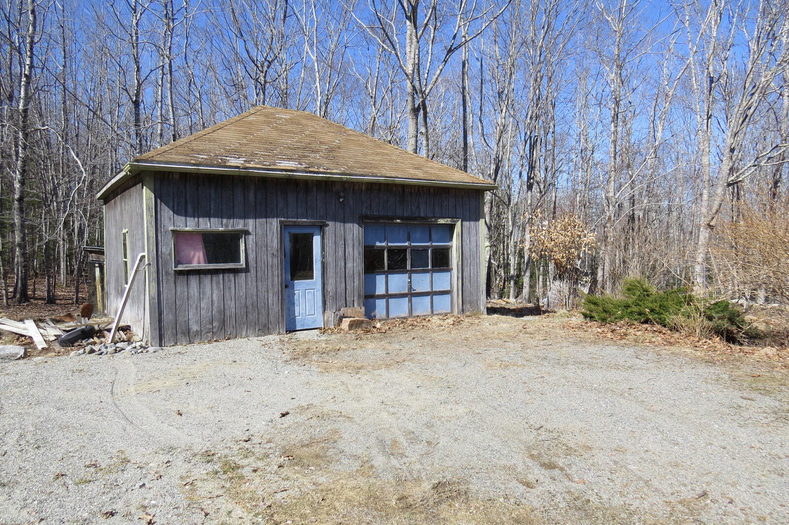 137 Seal Point Road Lamoine, ME 04605 - Photo 6 of 47 IMG_8788