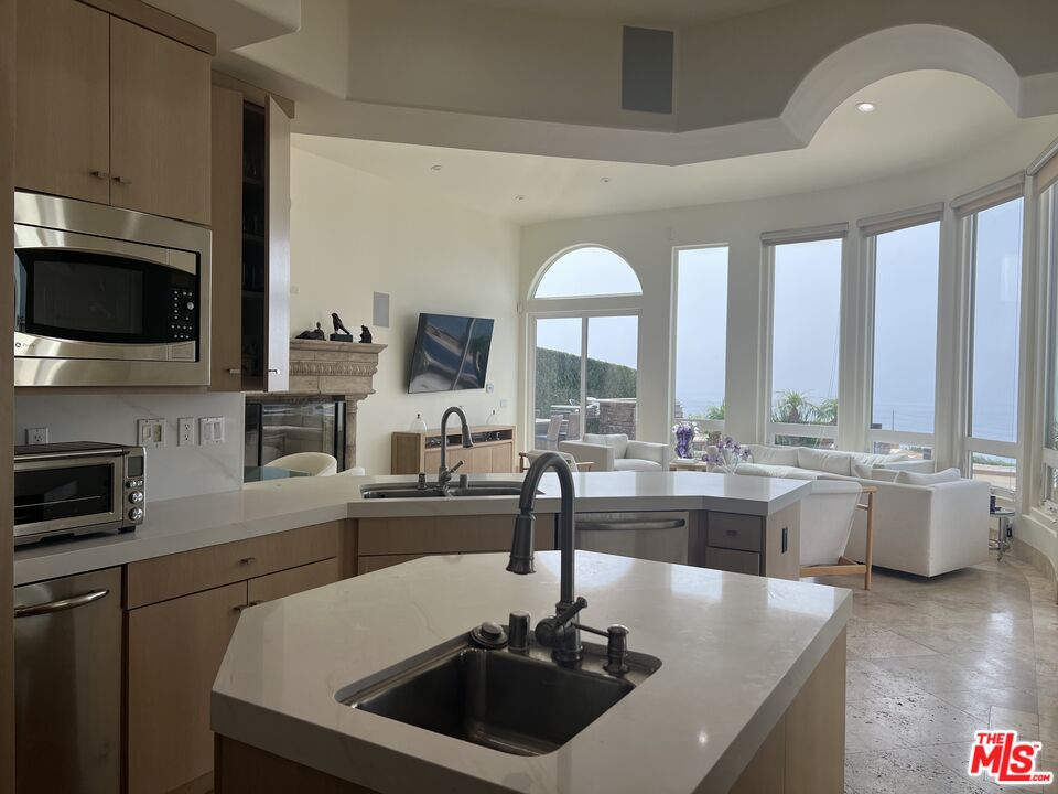 31280 Bailard Road Malibu, CA 90265 - Photo 37 of 53