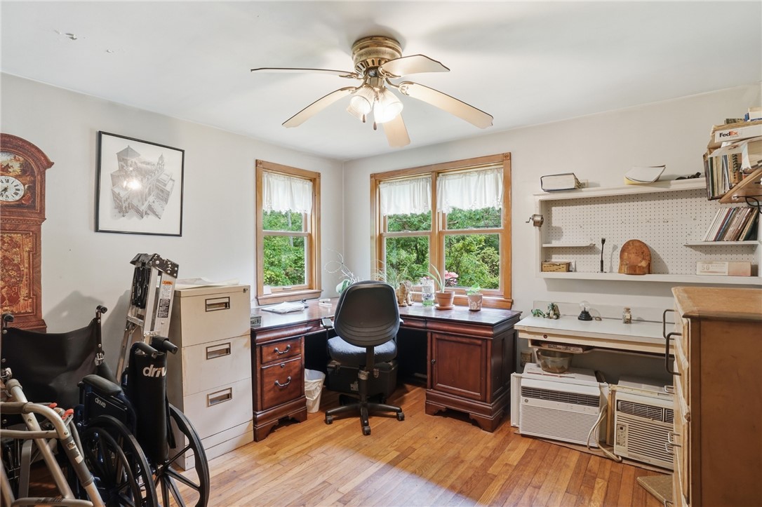 1556 Harkney Hill Road Coventry, RI 02816 - Photo 35 of 41
