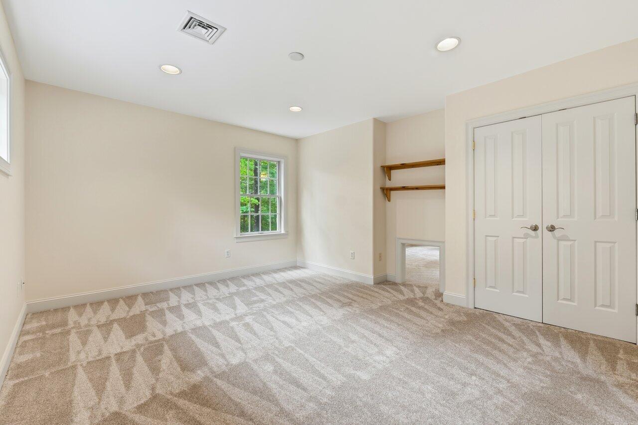7 Spruce Point Road Kittery, ME 03904 - Photo 34 of 86 34