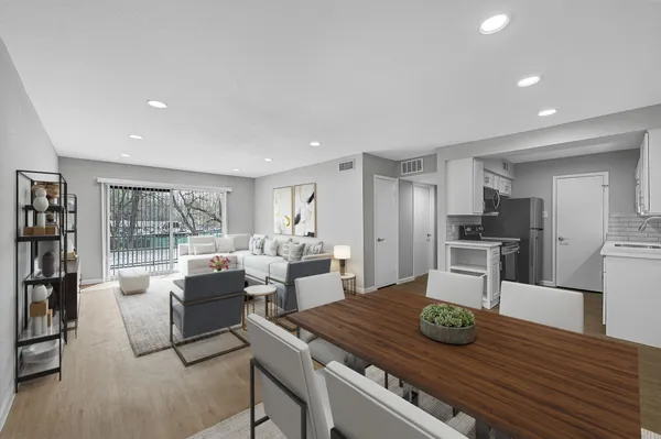 $1,700 | 7555 Katy Freeway, Unit 146, Houston, TX 77024