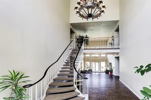 $1,700 | 7555 Katy Freeway, Unit 146, Houston, TX 77024