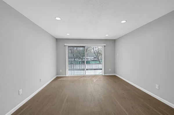 $1,700 | 7555 Katy Freeway, Unit 146, Houston, TX 77024