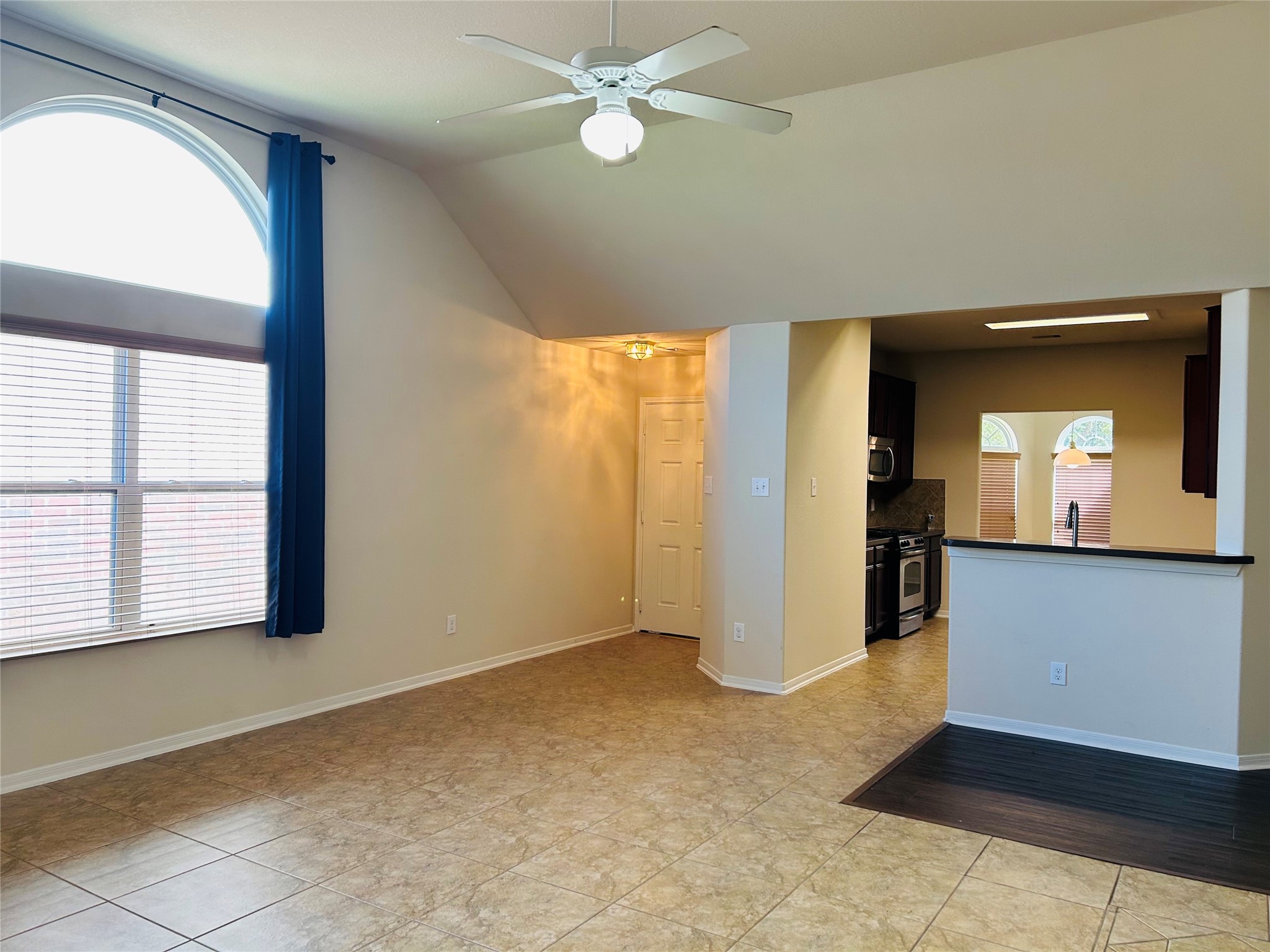 19318 Brook Village Road Houston, TX 77084 - Photo 4 of 17