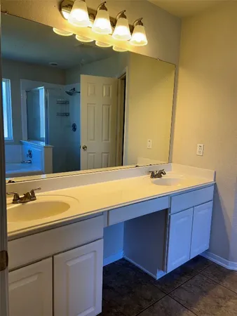 $1,975 | 19318 Brook Village Road, Houston, TX 77084