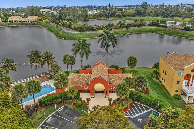 $194,900 | 5200 Northwest 31st Avenue, Unit 175, Fort Lauderdale, FL 33309