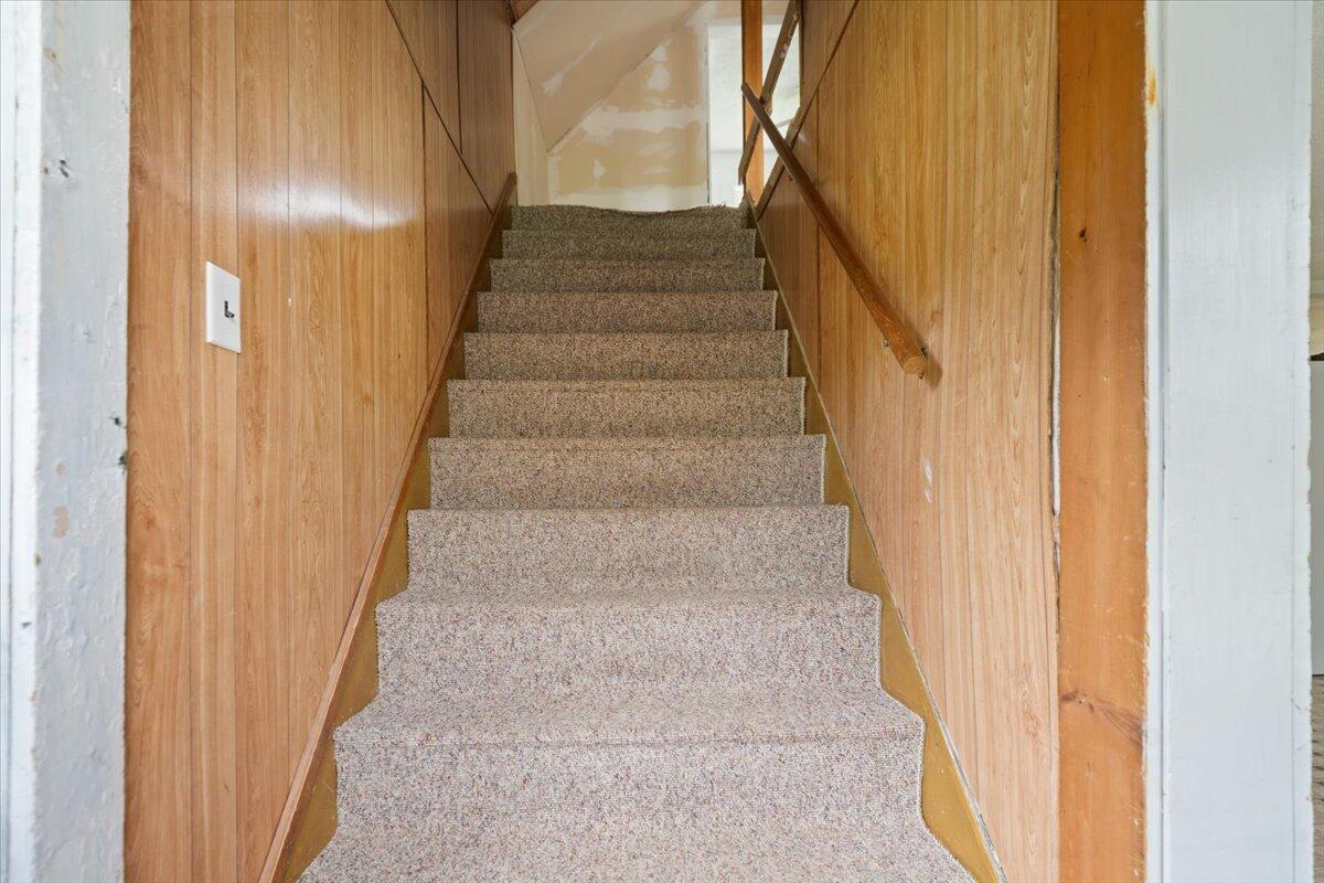 174 Poplar Hill Road Mexico, ME 04257 - Photo 12 of 29 Stairs