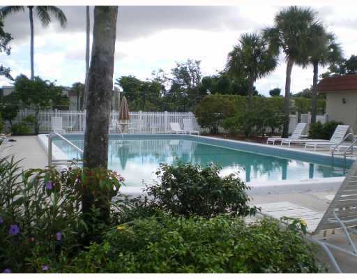 892 Southwest 9th St Circle, Unit 7 Boca Raton, FL 33486 - Photo 3 of 9 Additional Photo