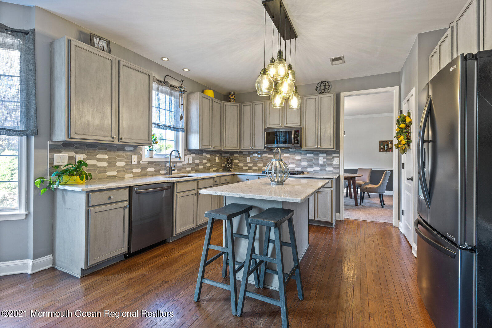 6 Matthew Court Cream Ridge, NJ 08514 - Photo 14 of 68 020_14kitchen