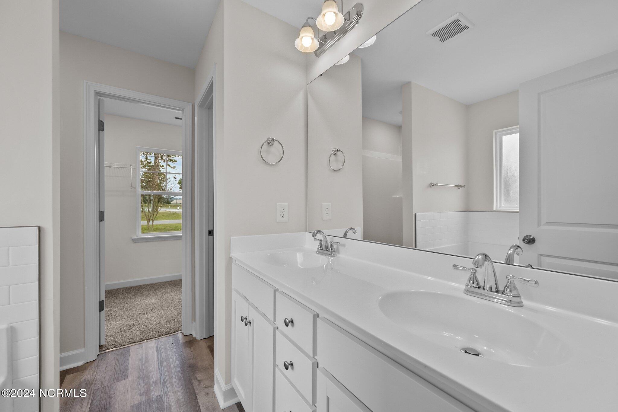 200 Slater Way Jacksonville, NC 28540 - Photo 23 of 41 21-web-or-mls-_Z728695