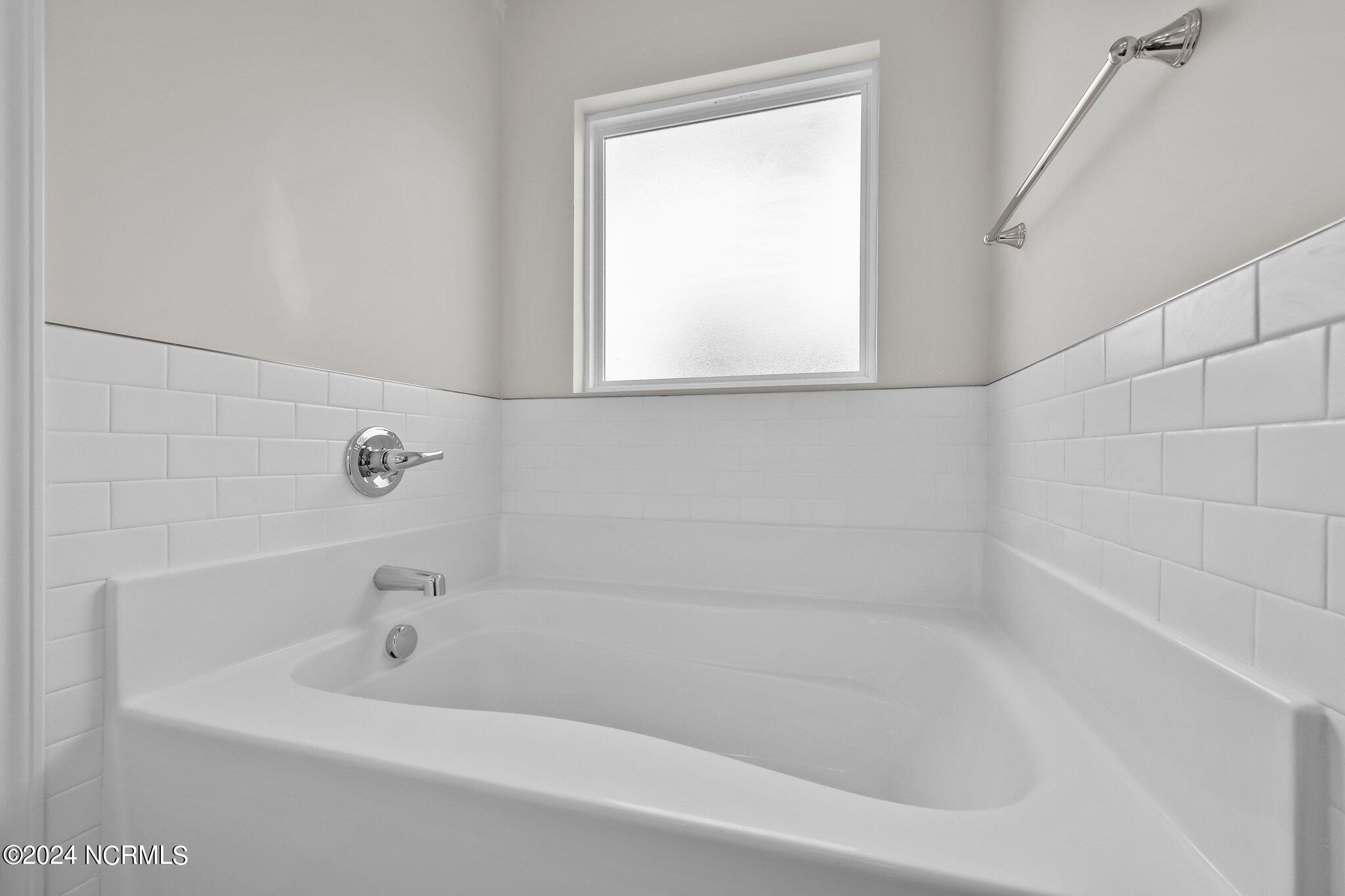 200 Slater Way Jacksonville, NC 28540 - Photo 24 of 41 22-web-or-mls-_Z728707