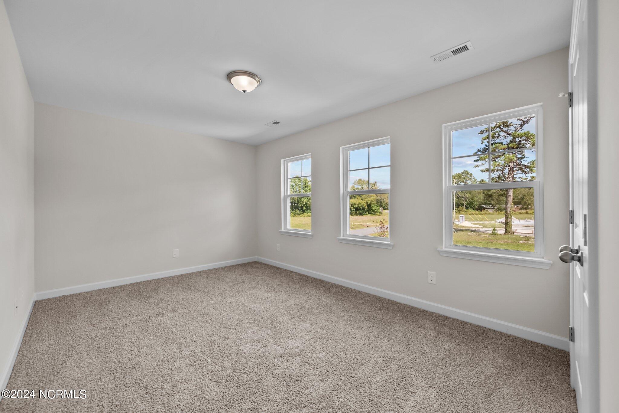 200 Slater Way Jacksonville, NC 28540 - Photo 26 of 41 25-web-or-mls-_Z728746