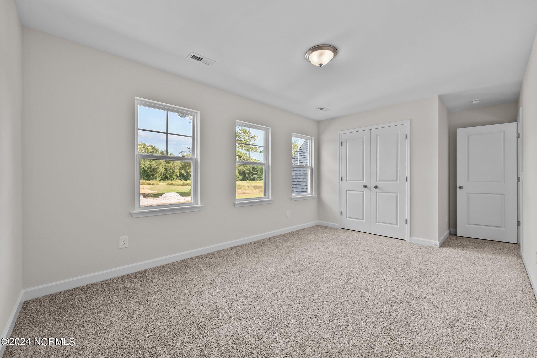 200 Slater Way Jacksonville, NC 28540 - Photo 27 of 41 26-web-or-mls-_Z728755