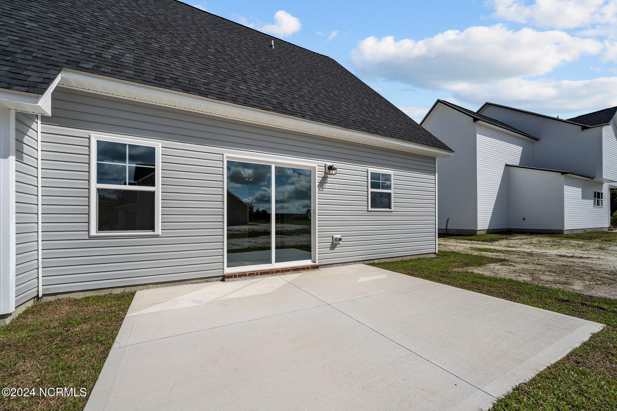 200 Slater Way Jacksonville, NC 28540 - Photo 39 of 41 39-web-or-mls-09