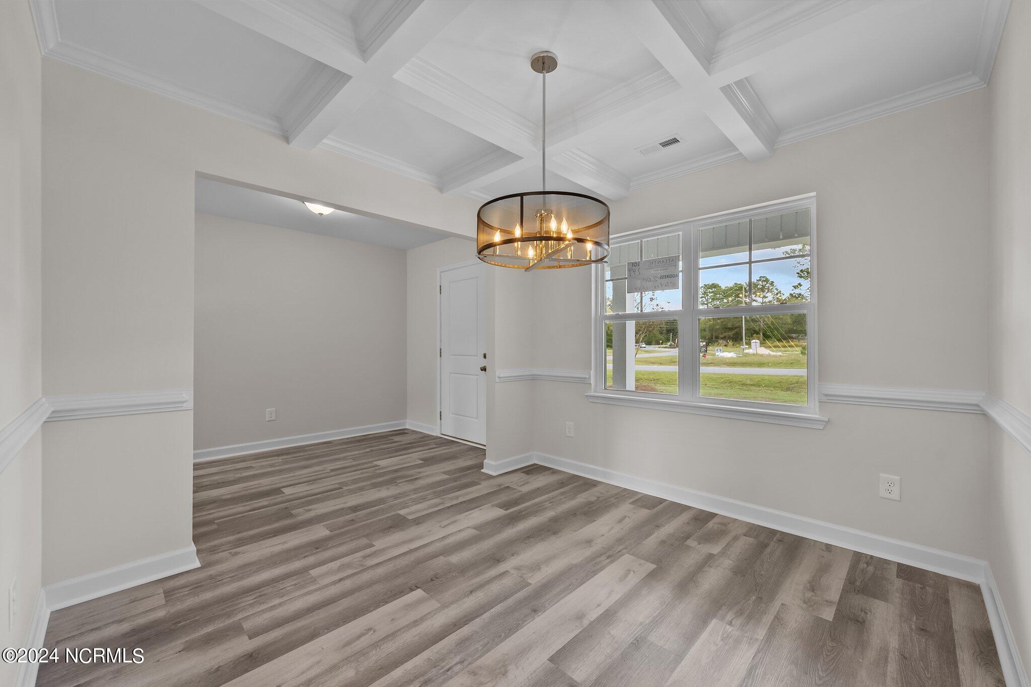 200 Slater Way Jacksonville, NC 28540 - Photo 10 of 41 6-web-or-mls-_Z728572