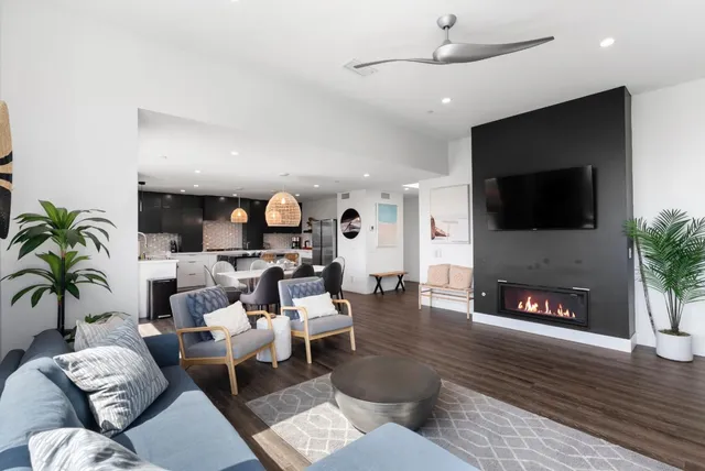 $1,569,000 | 508 North Tremont Street, Unit A, Oceanside, CA 92054