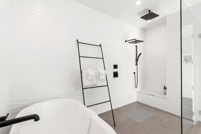 $1,569,000 | 508 North Tremont Street, Unit A, Oceanside, CA 92054