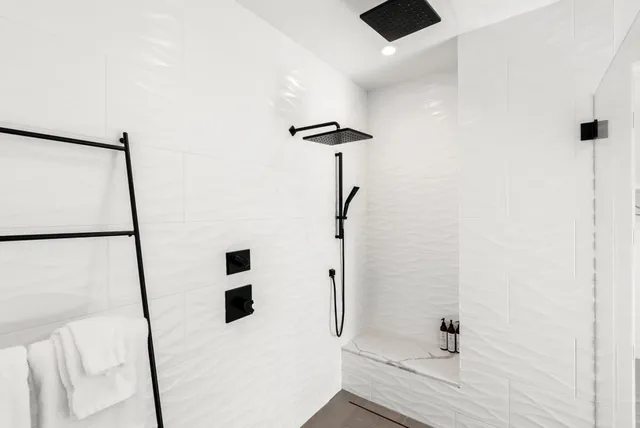 $1,569,000 | 508 North Tremont Street, Unit A, Oceanside, CA 92054