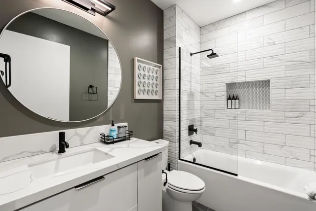 $1,569,000 | 508 North Tremont Street, Unit A, Oceanside, CA 92054