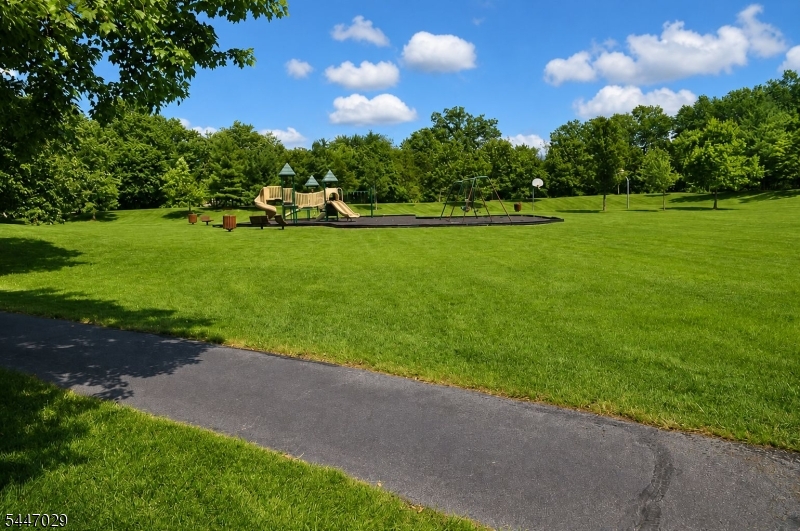 298 Greenfield Road Bridgewater, NJ 08807 - Photo 12 of 18