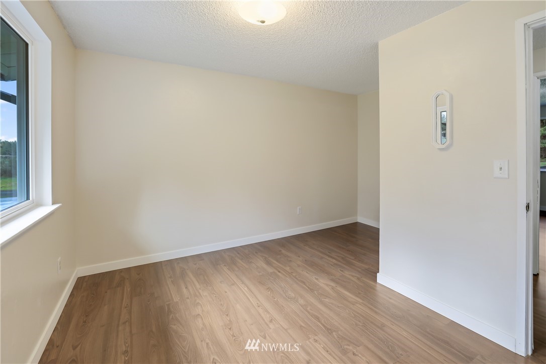 12901 Military Road Southeast Rainier, WA 98576 - Photo 23 of 37 Gallery Image 23