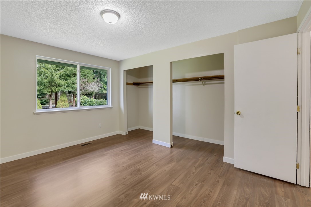 12901 Military Road Southeast Rainier, WA 98576 - Photo 25 of 37 Gallery Image 25