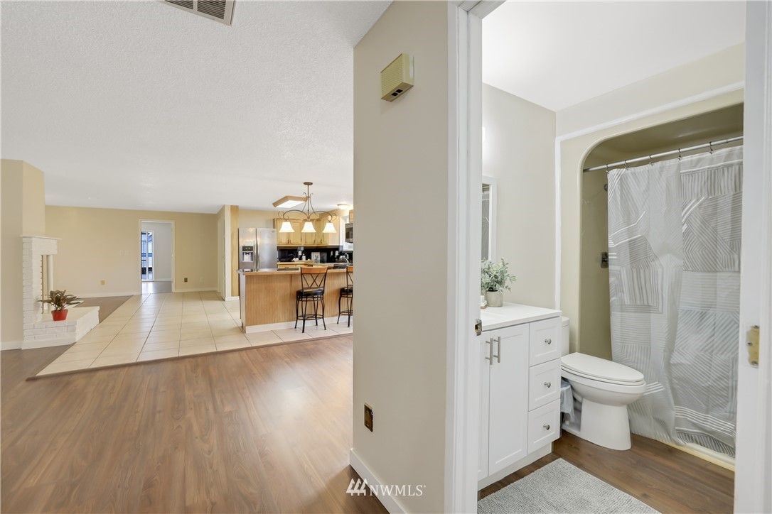 12901 Military Road Southeast Rainier, WA 98576 - Photo 27 of 37 Gallery Image 27