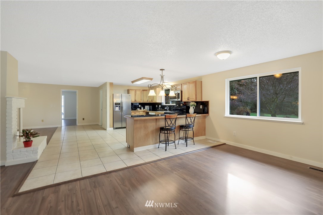 12901 Military Road Southeast Rainier, WA 98576 - Photo 28 of 37 Gallery Image 28