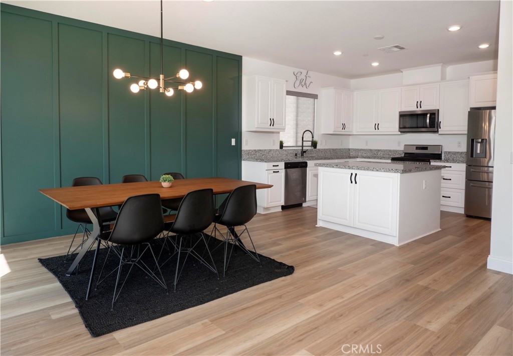 8005 Rooster Court Riverside, CA 92507 - Photo 5 of 22 Dining Area