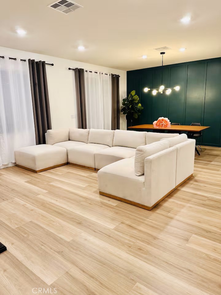 8005 Rooster Court Riverside, CA 92507 - Photo 8 of 22