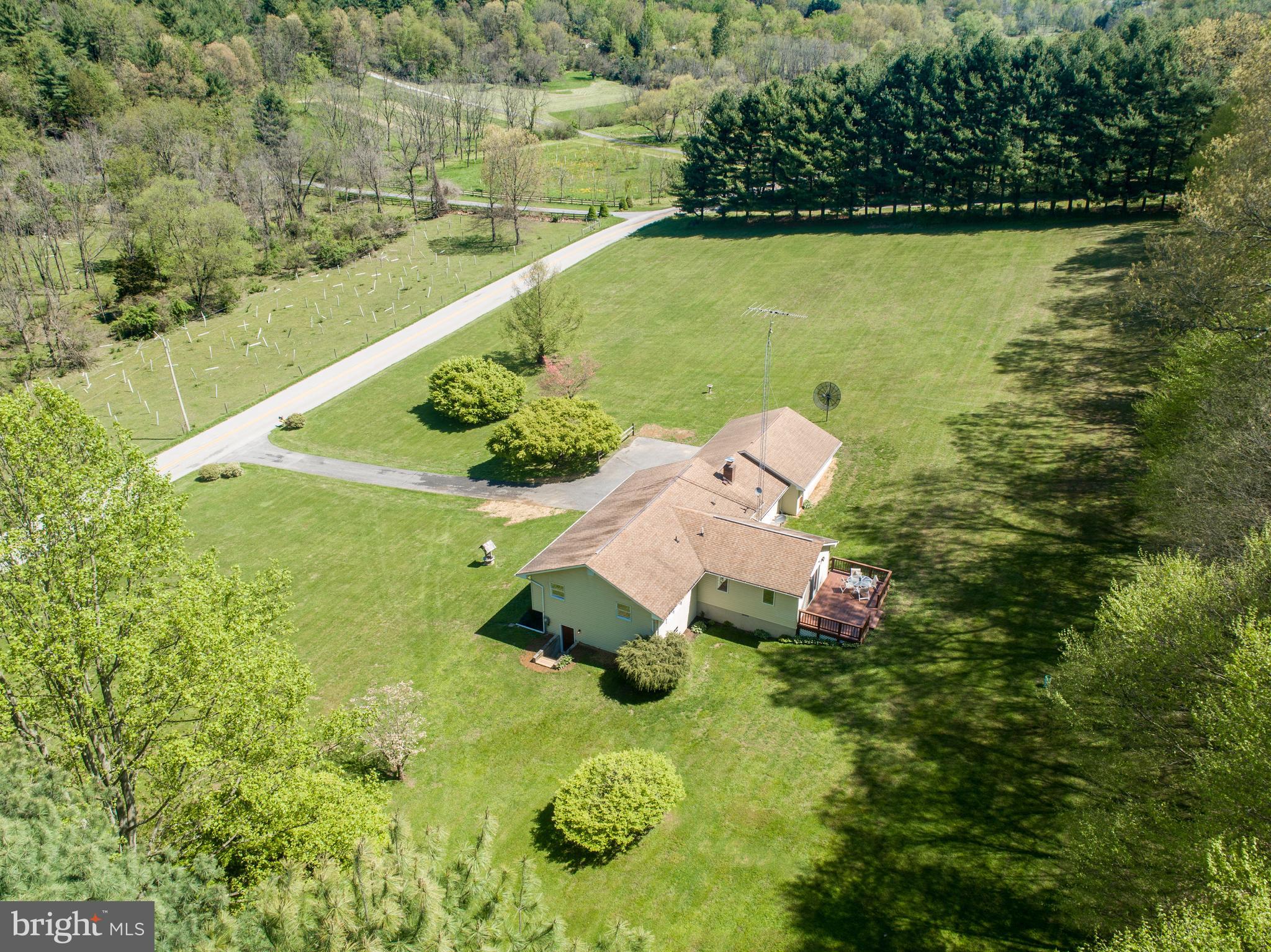 511 Leppo Road Westminster, MD 21158 - Photo 56 of 56 Huge side yard