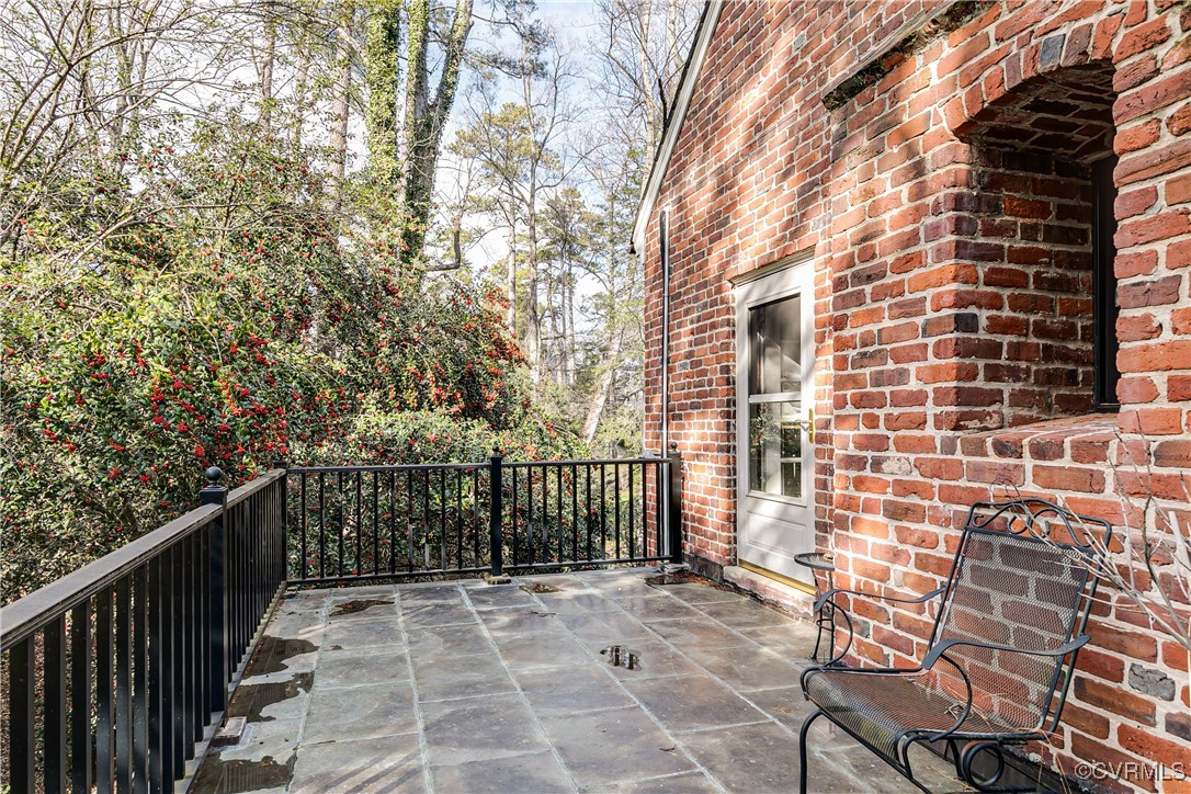 6323 Ridgeway Road Richmond, VA 23226 - Photo 39 of 44 Large side porch off primary suite