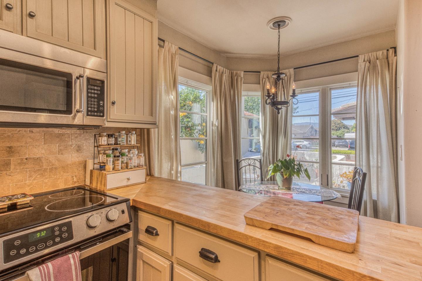 137 Maple Street Salinas, CA 93901 - Photo 20 of 40