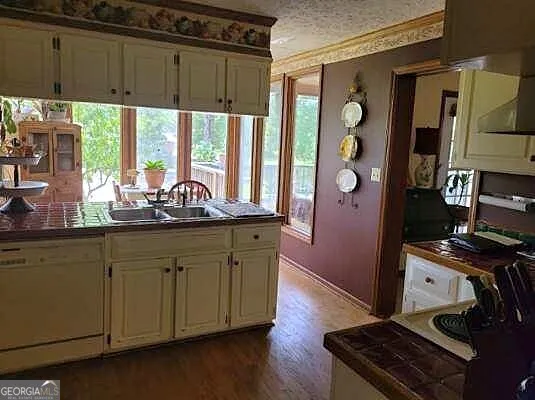 $369,000 | 431 Woodlawn Drive, Eufaula, AL 36027