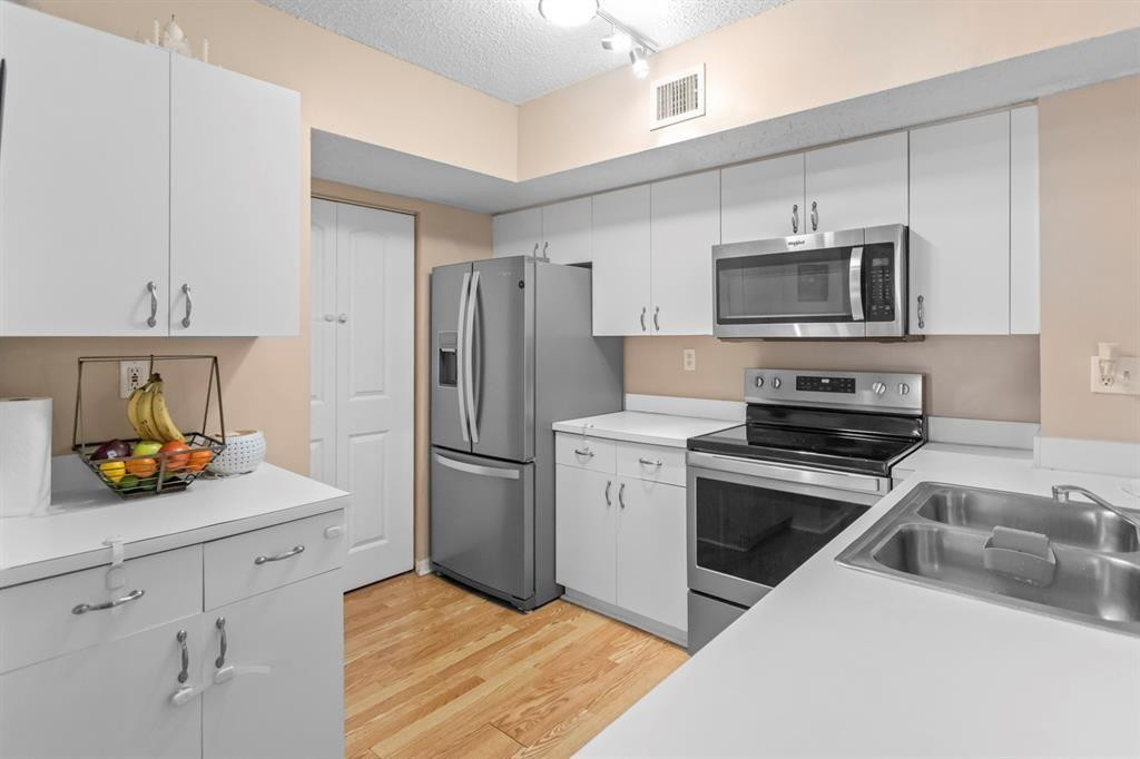 3874 Lyons Road, Unit 3056 Coconut Creek, FL 33073 - Photo 3 of 47 Photo 2